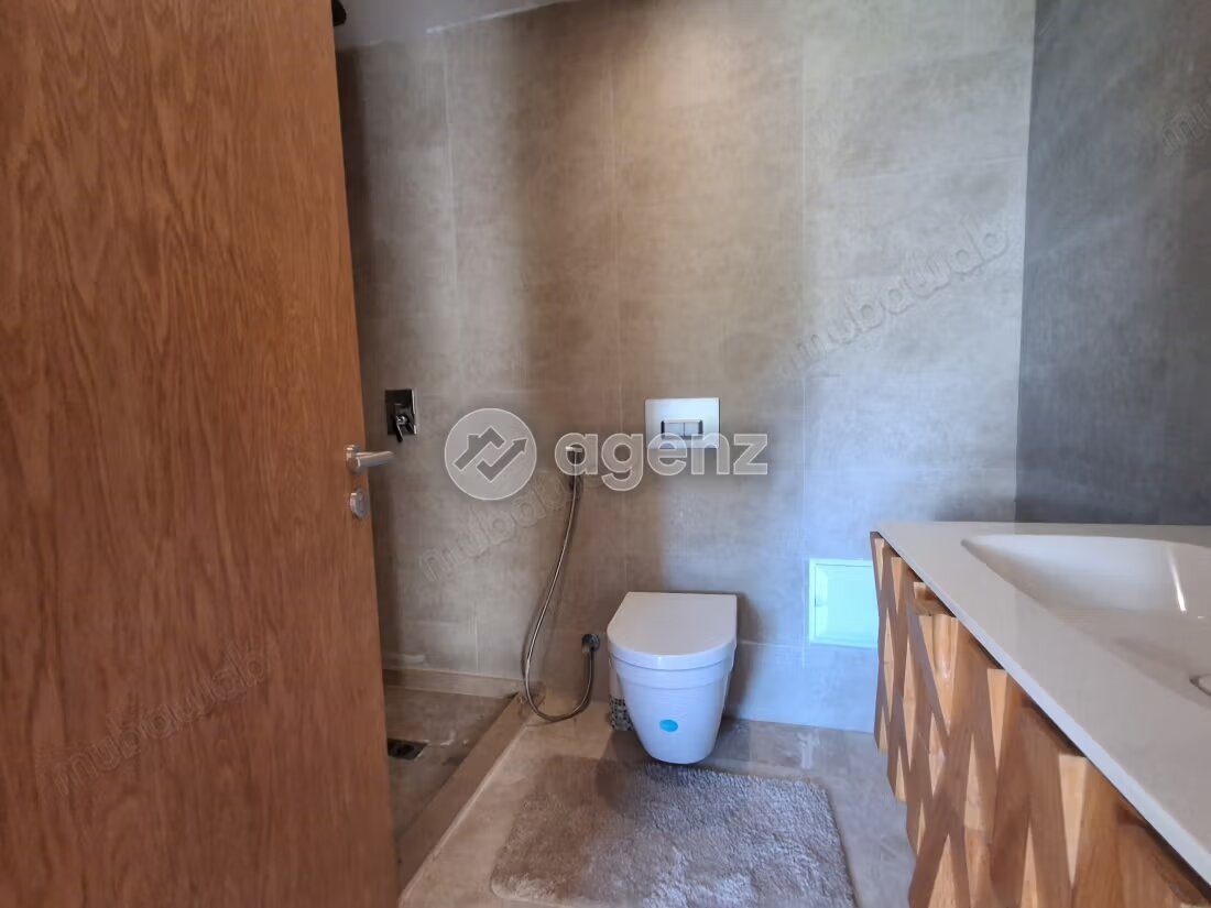 Apartment 100 m² for rent in Casablanca, Californie — Photo 9