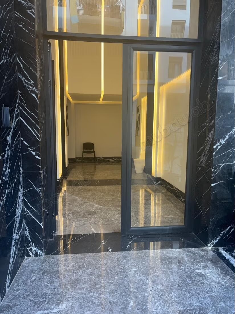 Studio 52 m² for rent in Casablanca – Hay Hassani — Photo 5