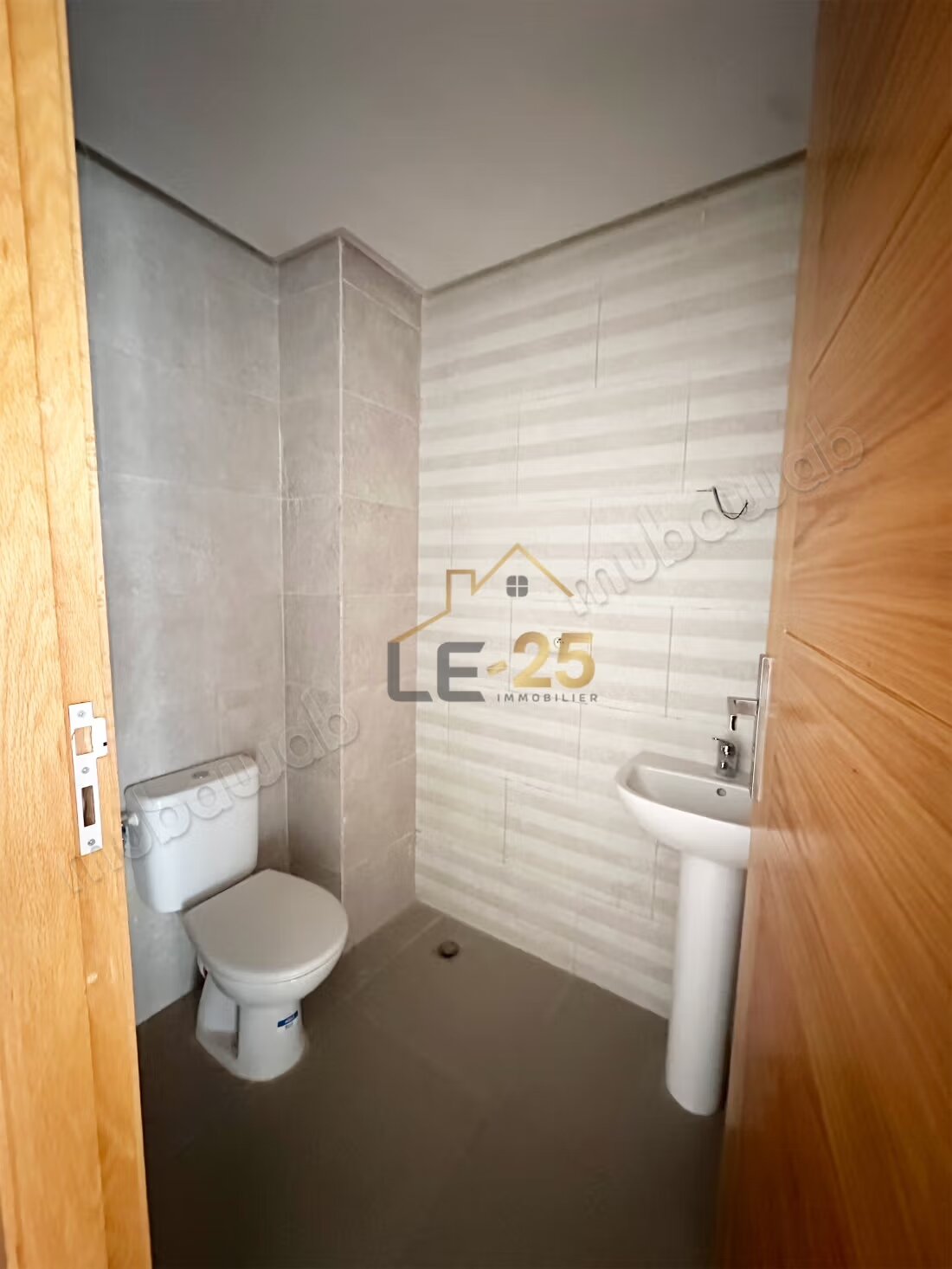 Bureau 72 m² à louer à Marrakech – Guéliz — Photo 6