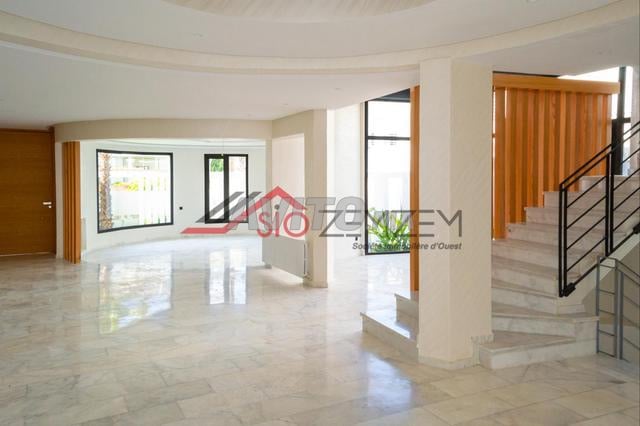 Villa 635 m² à vendre à Kénitra — Photo 2