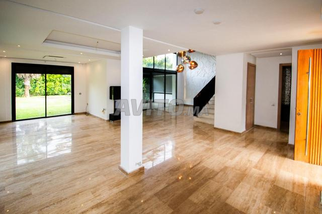 Villa 600 m² for sale in Sidi Bouknadel — Photo 3
