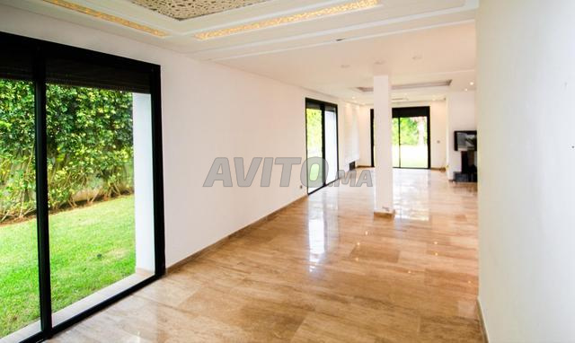 Villa 600 m² for sale in Sidi Bouknadel — Photo 4