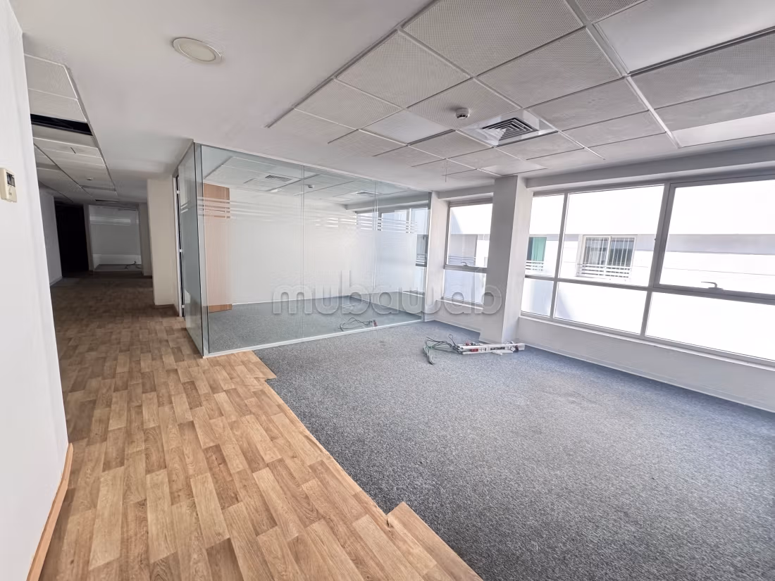 Bureau 395 m² à louer à Casablanca — Photo 22