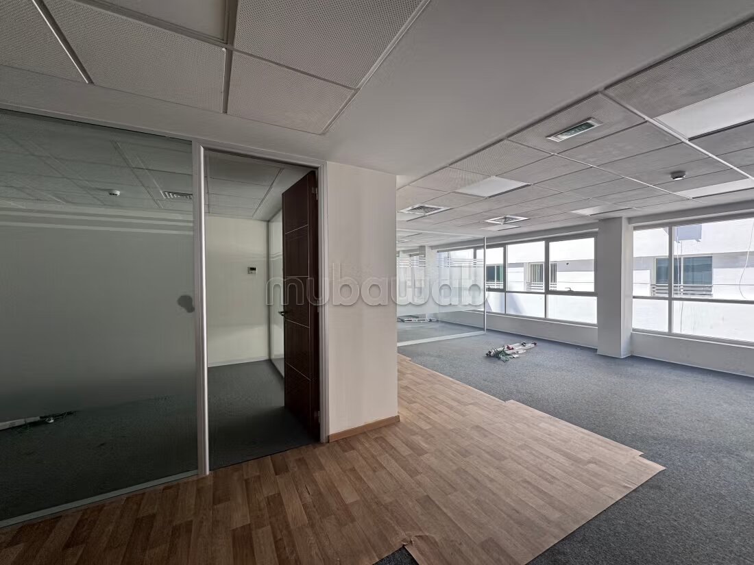 Bureau 395 m² à louer à Casablanca — Photo 11