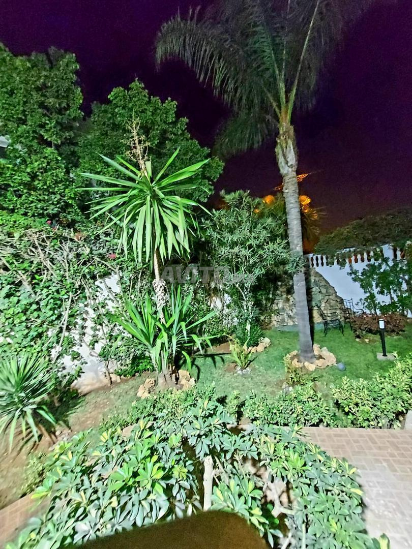 Villa 450 m² for sale in Bouskoura, Casablanca — Photo 12