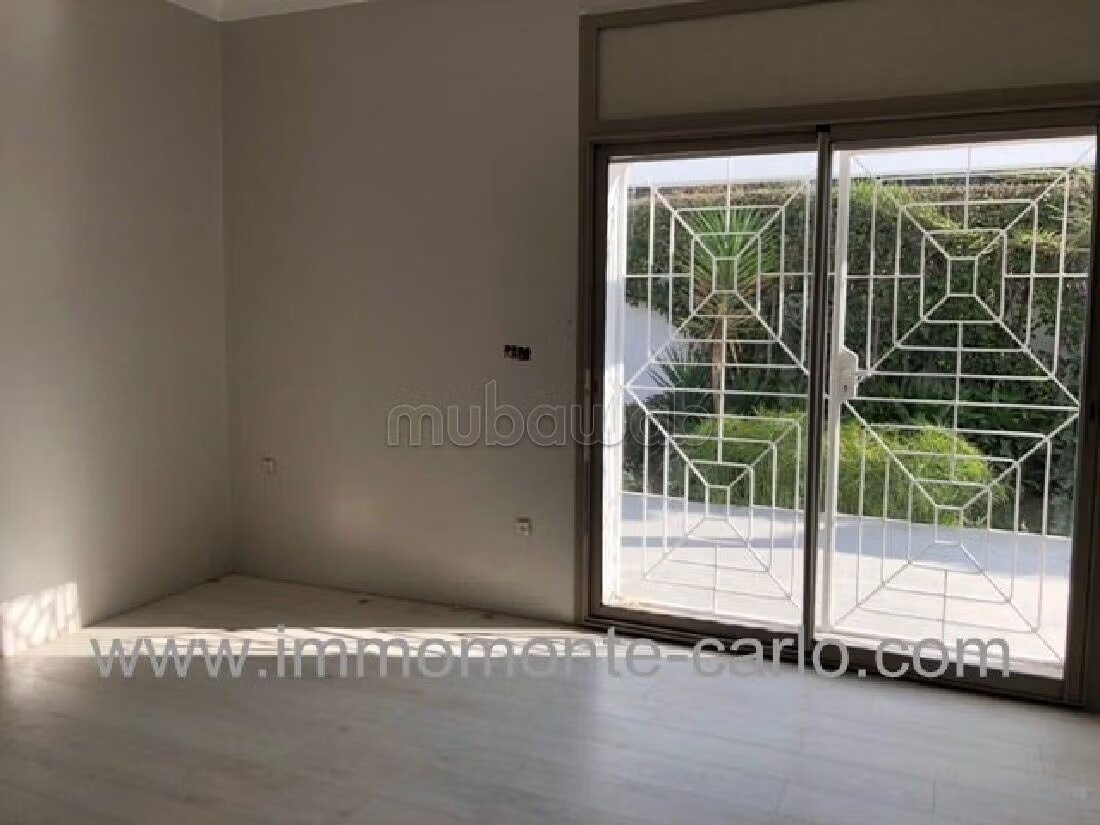 فيلا 600 م² للإيجار في الرباط — Photo 3