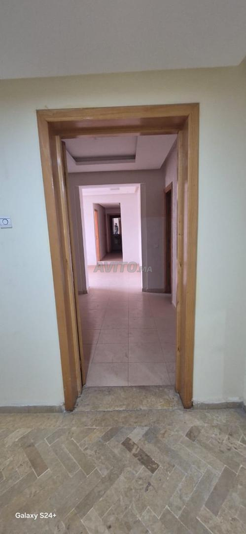 Apartment 99 m2 for rent in Marrakech — Photo 3
