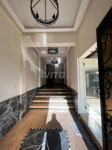 Bureau 330 m² à louer à Rabat — Photo 3