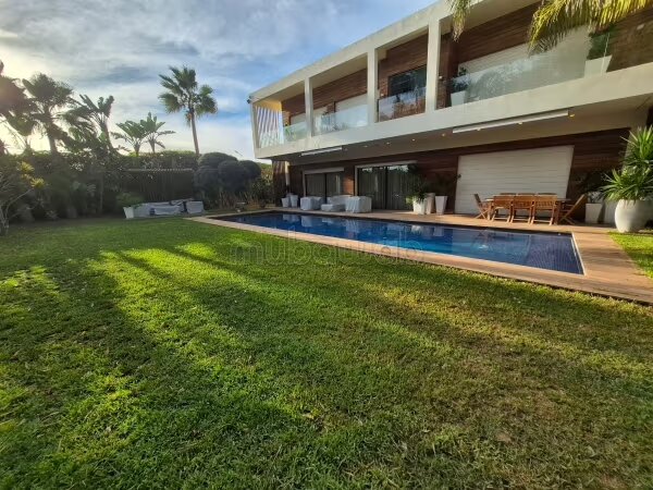 Villa ultra moderne de 781 m² à vendre à Casablanca Anfa Supérieure — Photo 12