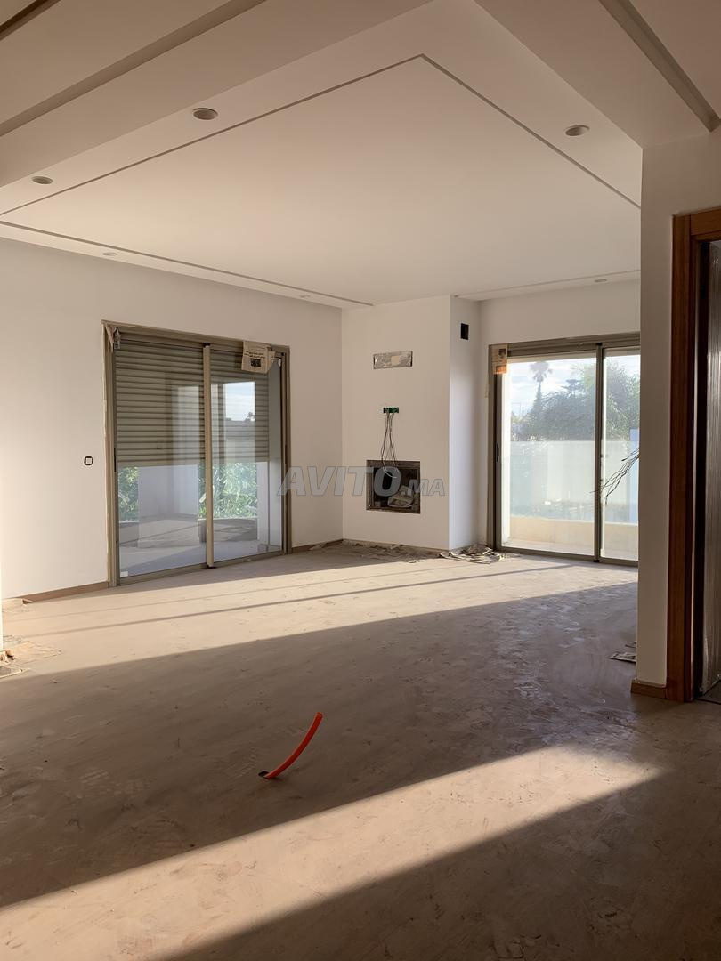 700m² Villa for Sale in Casablanca — Photo 16