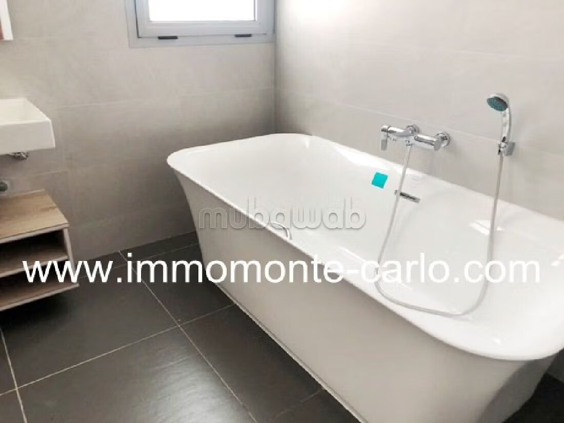 Villa 450 m² à louer à Souissi, Rabat — Photo 4