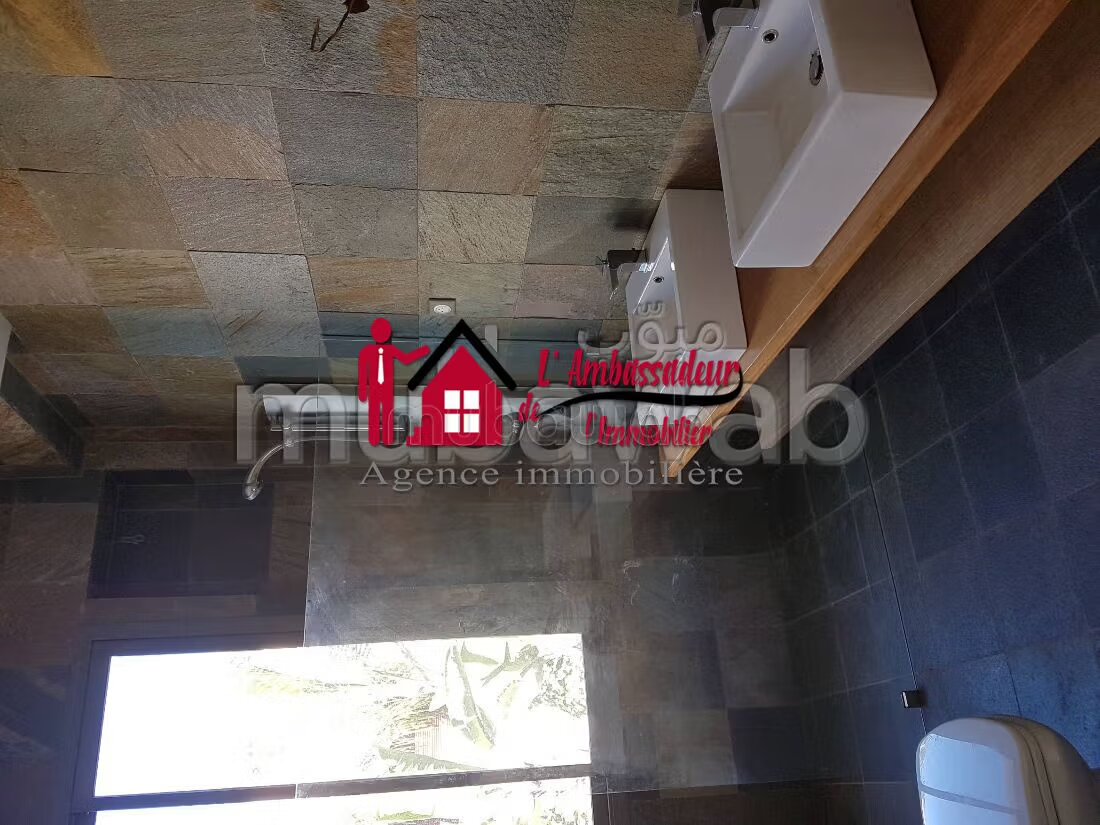 733 sqm Modern Villa for Sale in Longchamps — Photo 6
