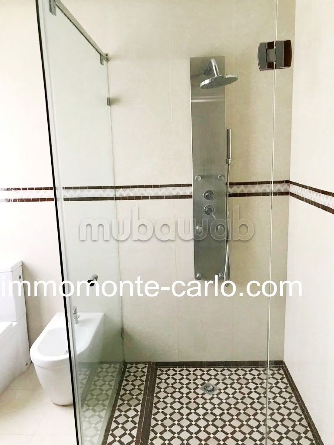 فيلا 450 متر مربع للإيجار في الرباط — Photo 12