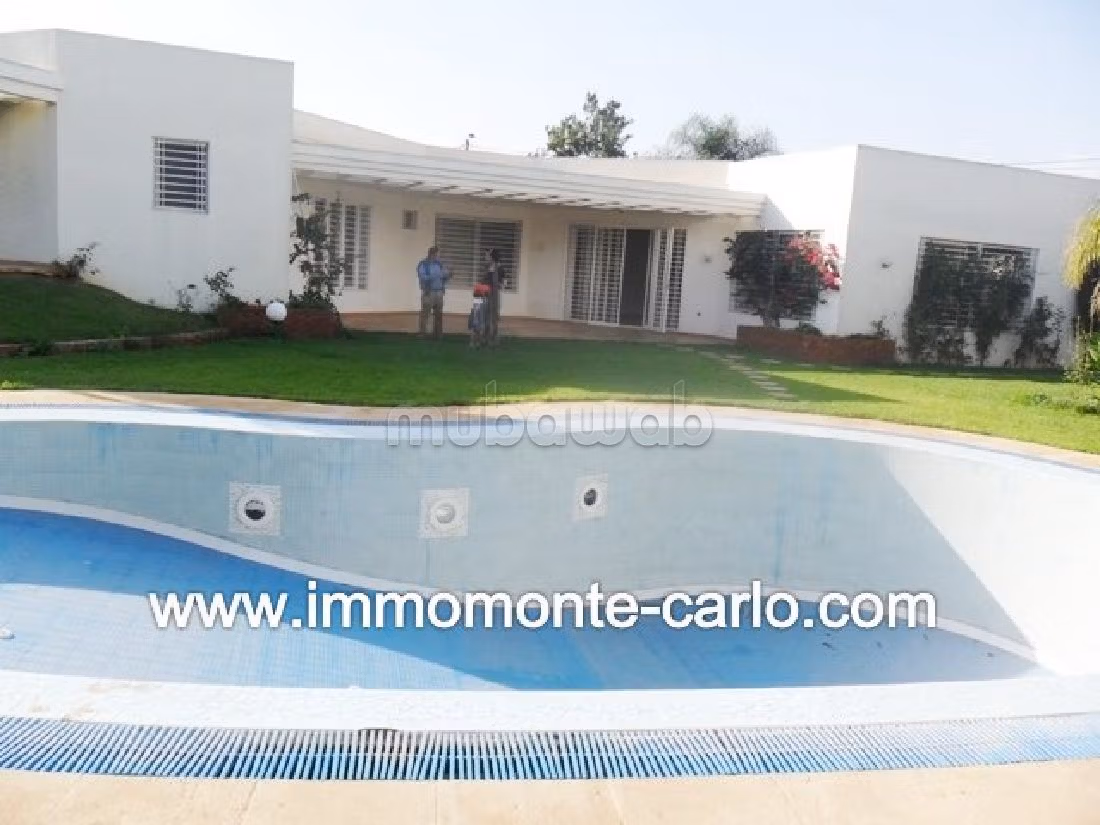 Villa 500 m² à louer à Souissi, Rabat — Photo 2