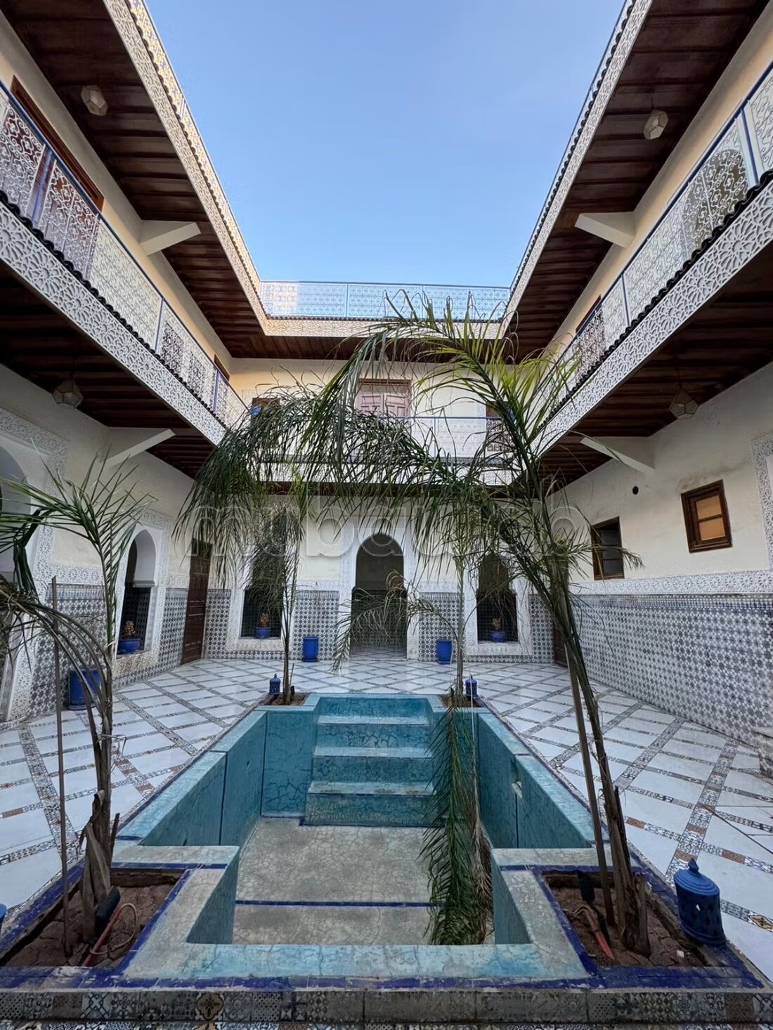 رياد 600 متر مربع للبيع في مراكش — Photo 3