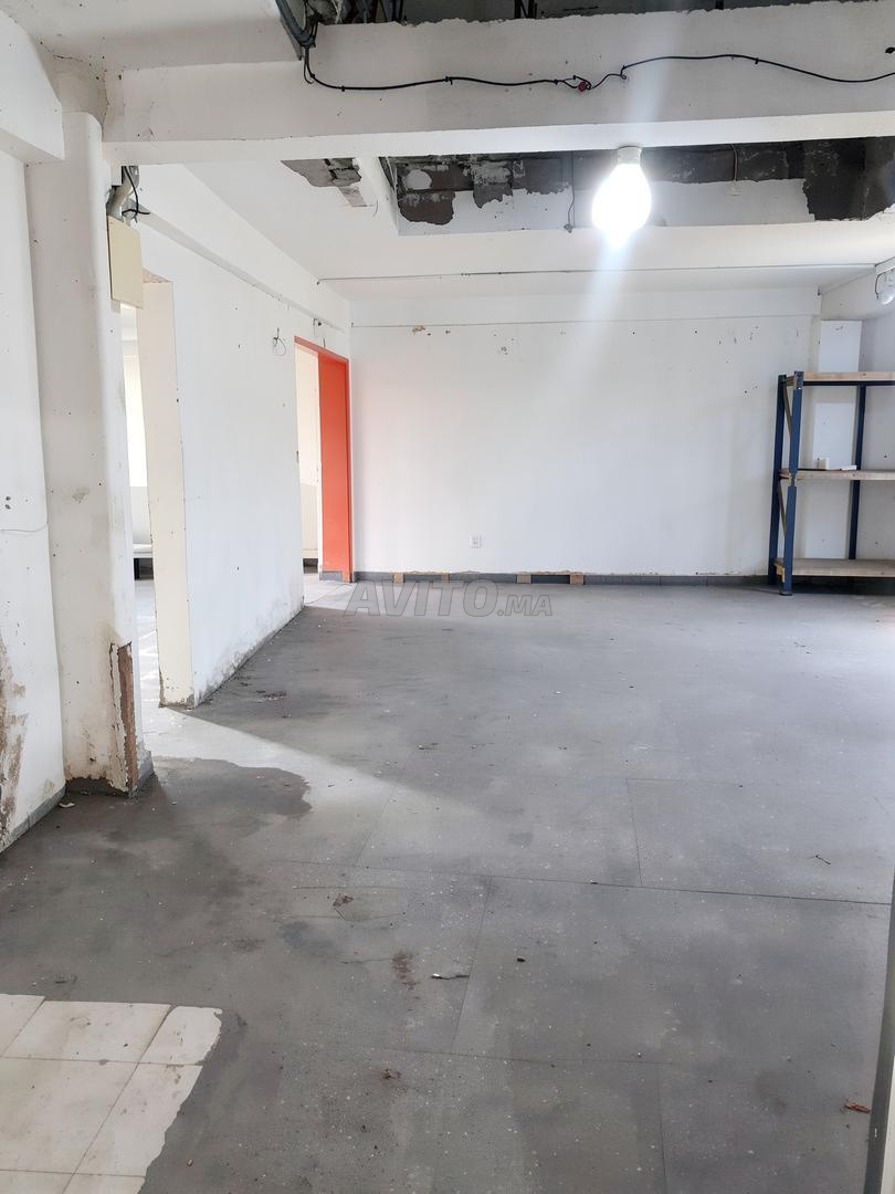 Commercial property 216 m² for rent in Rabat — Photo 4