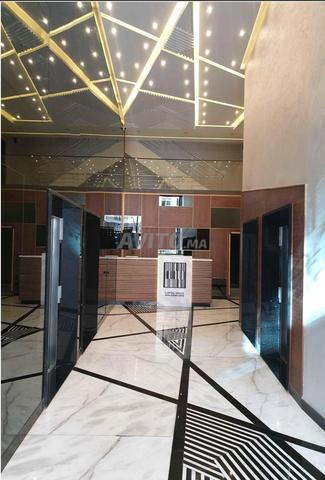 Bureau 92 m² à louer à Casablanca — Photo 9