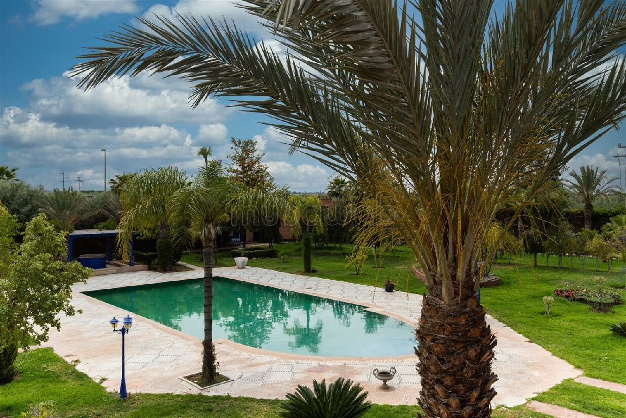 Villa 1573 m² for sale in Marrakech (peripheral area) — Photo 4