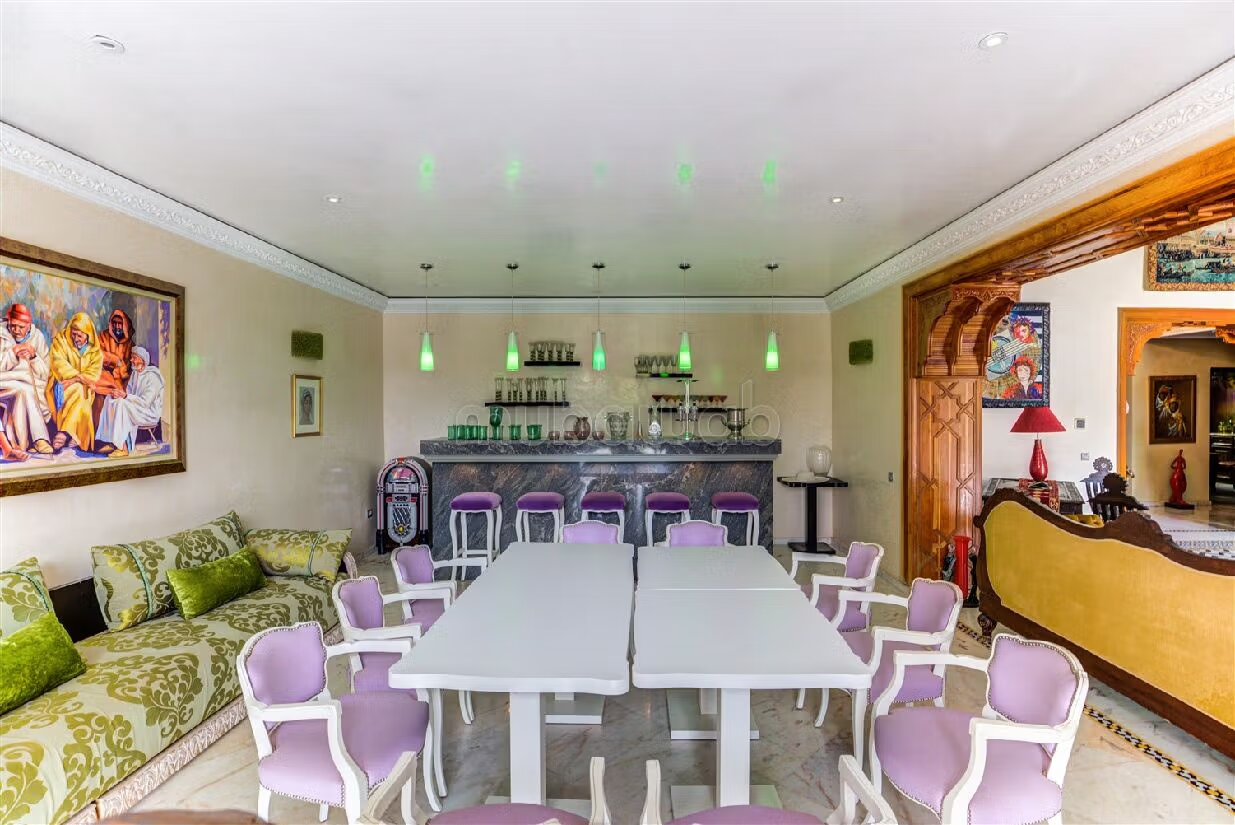 Villa 1573 m² for sale in Marrakech (peripheral area) — Photo 9