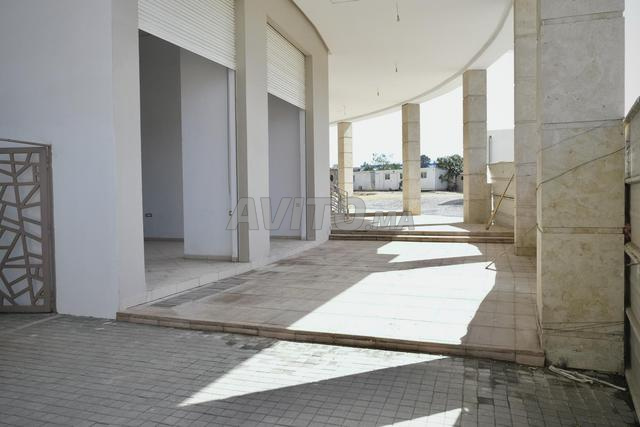 Commercial property 207 m² for sale in Rabat — Photo 4