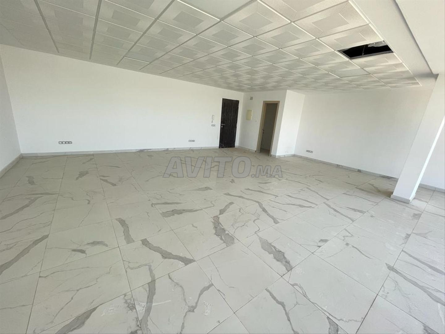 Bureau neuf 66 m² à louer à Agadir (Haut Founty) — Photo 12