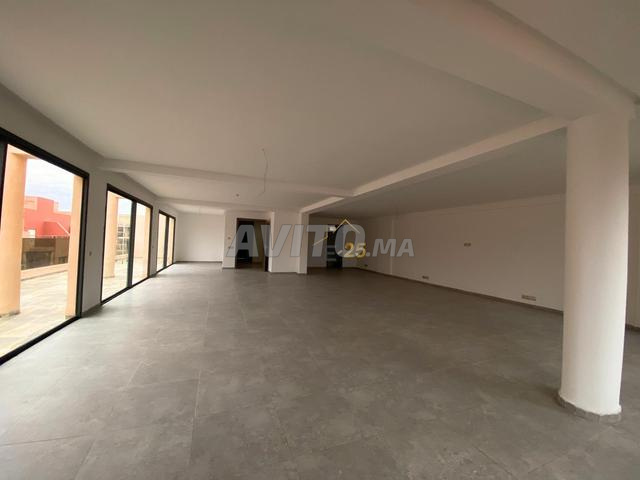 محل تجاري 330 م² للبيع في مراكش (جليل) — Photo 2