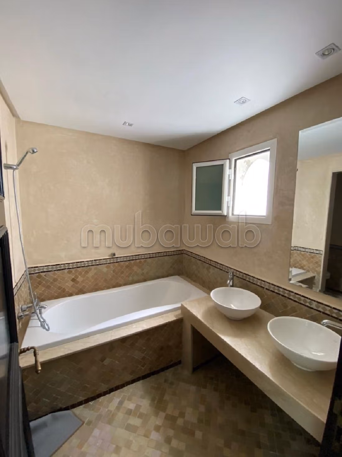 324 m² Villa for Rent in Tangier Malabata — Photo 11