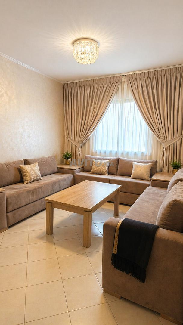 Appartement bien meublé location les jours AER6