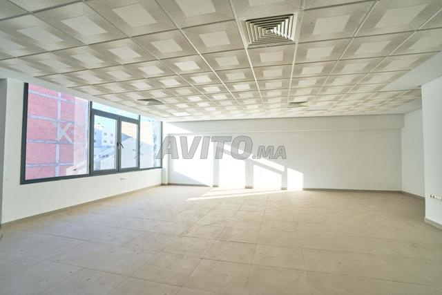 Office 76 m² for rent in Casablanca — Photo 5