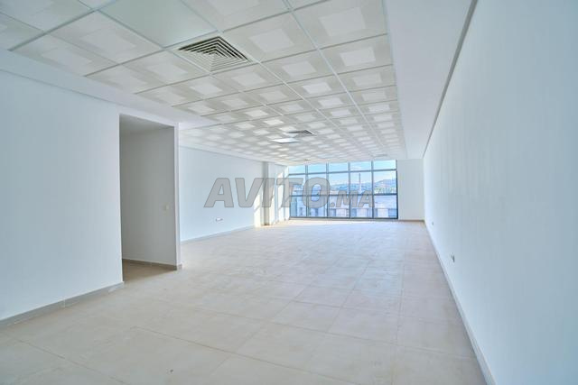 Office 76 m² for rent in Casablanca — Photo 13