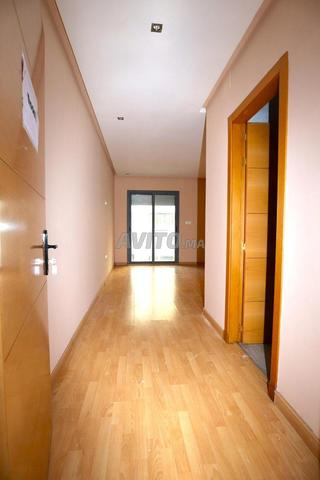 Bureau 90 m² à louer à Casablanca (Centre Ville) — Photo 11