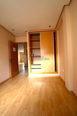 Bureau 90 m² à louer à Casablanca (Centre Ville) — Photo 17