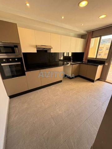 Appartement 210 m² à louer à Casablanca (Casablanca Finance City) — Photo 10
