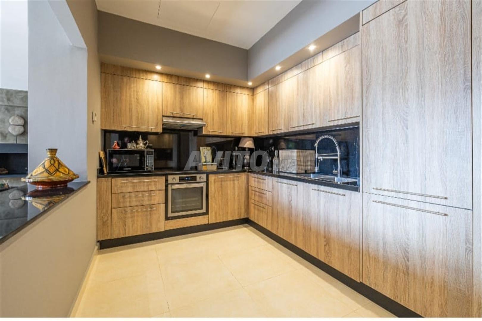 Villa 500 m² à louer à Marrakech — Photo 11