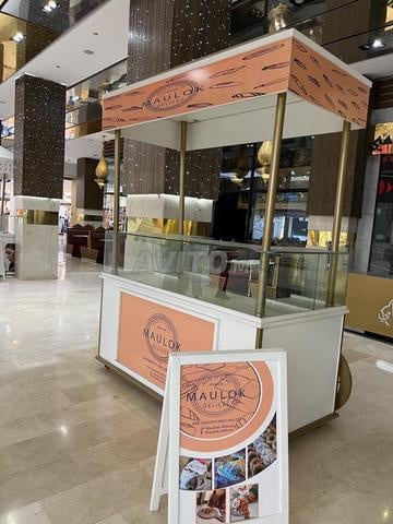 Commercial Stand for Rent at Les Orangers Shopping Center, Rabat — Photo 2
