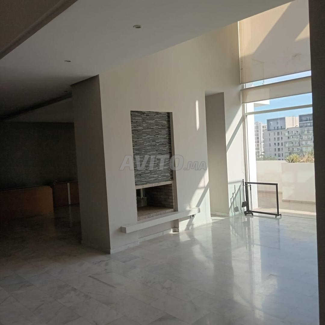 Duplex apartment 460 m² for rent in Rabat, Hay Riad — Photo 6