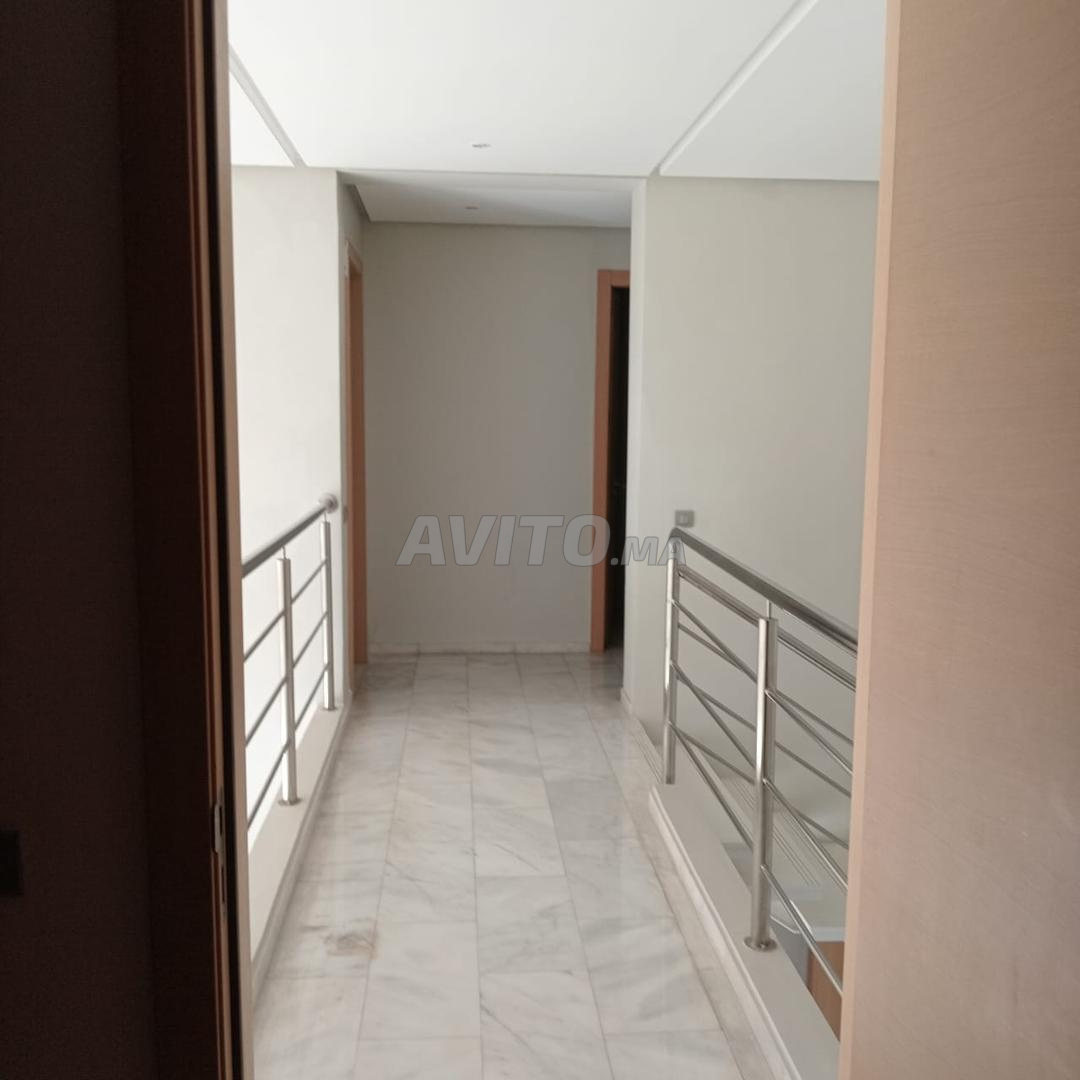 Duplex apartment 460 m² for rent in Rabat, Hay Riad — Photo 14
