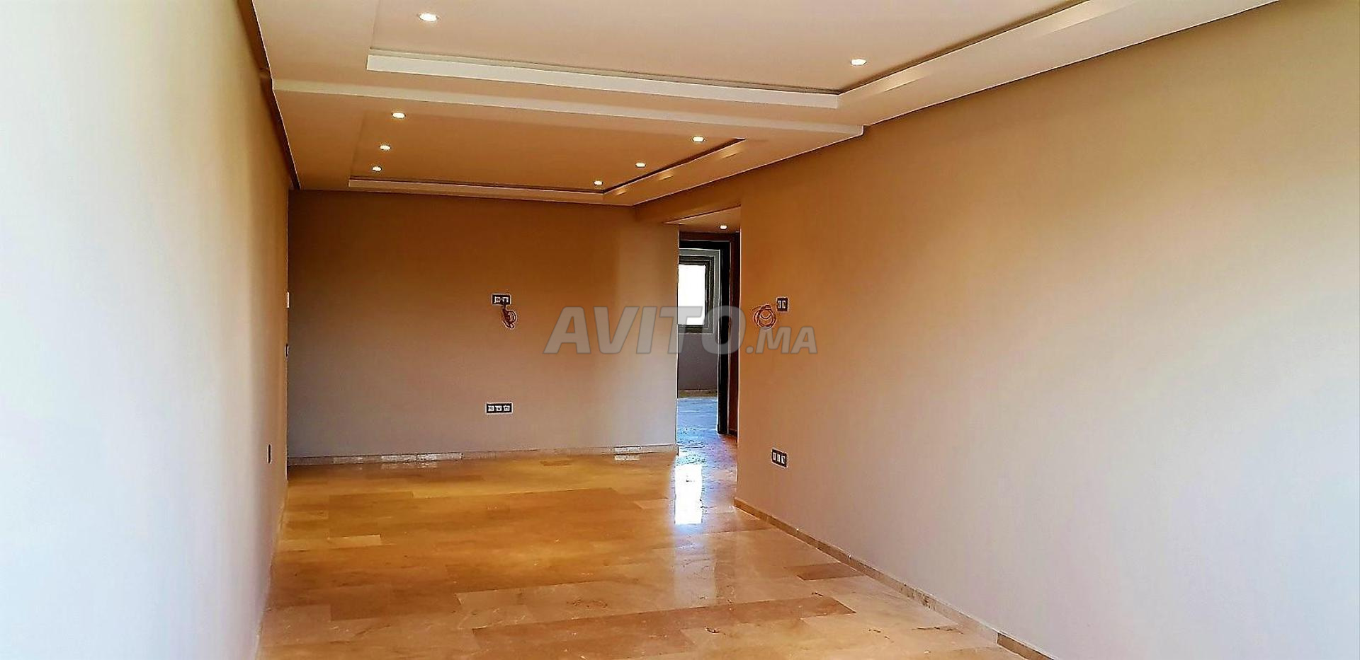 مكتب للايجار ٨١م٢ في الدار البيضاء — Photo 6