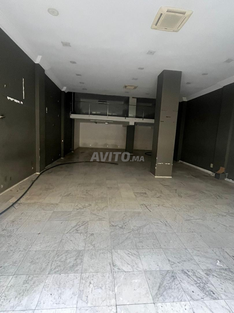 Magasin à louer Biranzarane