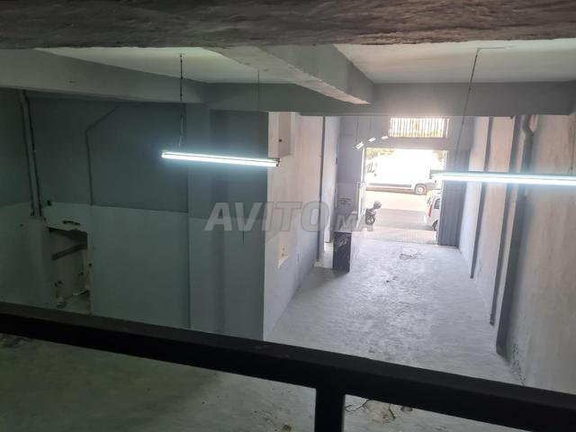 Local commercial 350 m² à louer à Casablanca — Photo 10