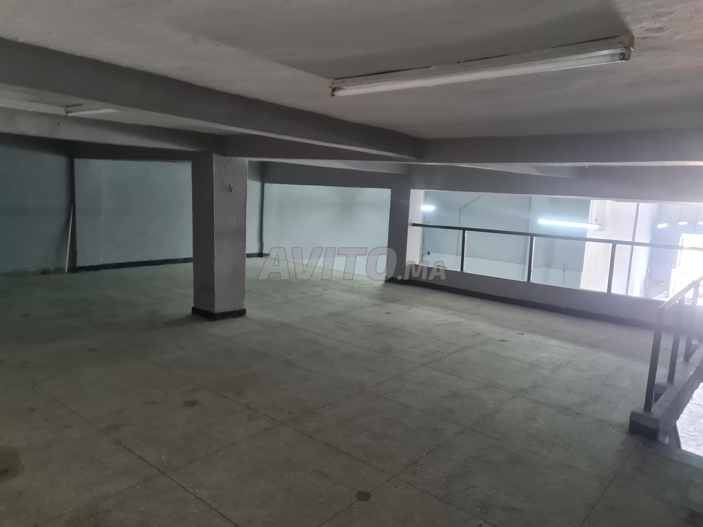 Local commercial 350 m² à louer à Casablanca — Photo 5