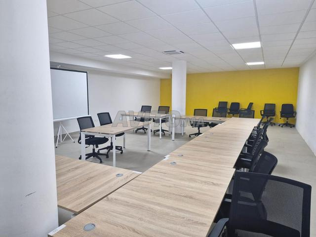 167 m² Office for Sale in Rabat Souissi — Photo 21