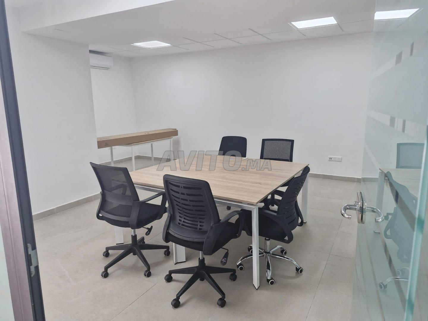 167 m² Office for Sale in Rabat Souissi — Photo 8