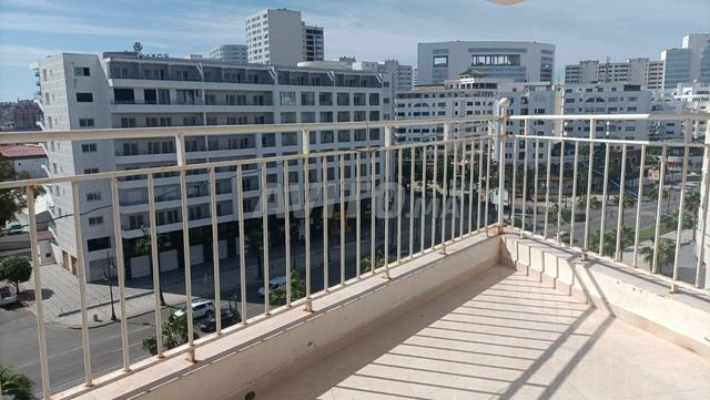 Appartement meublé à louer quotidiennement Corniche Malabata Tanger — Photo 10