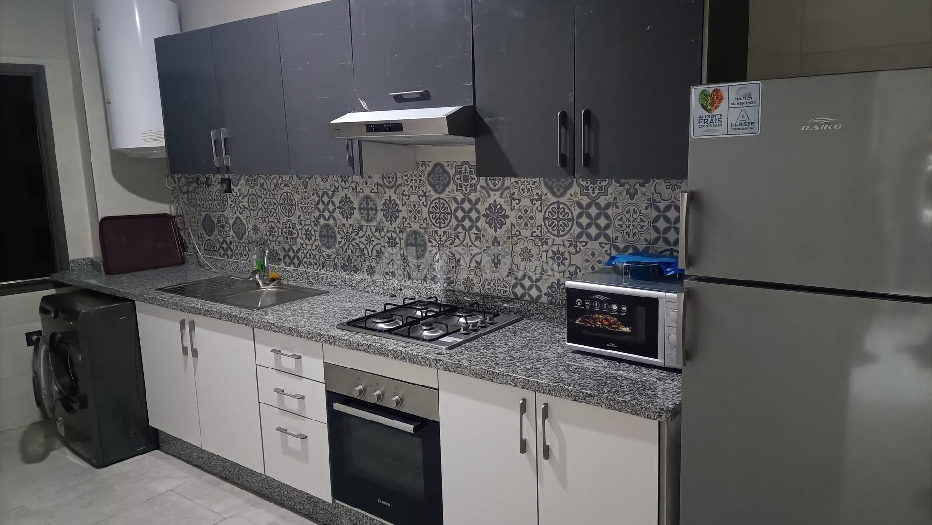 شقة 2 غرف نوم للإيجار في المركز من طنجة