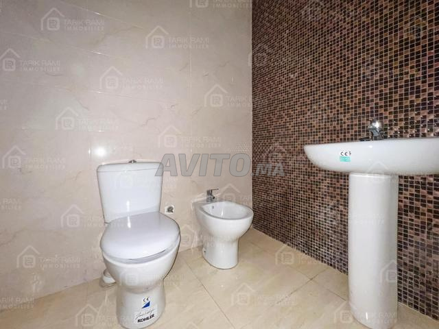 Bureau 131 m² à vendre à Tanger — Photo 3