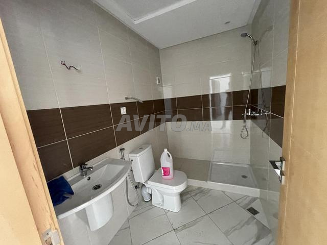 Bureaux 52 m² à louer à Tanger — Photo 3
