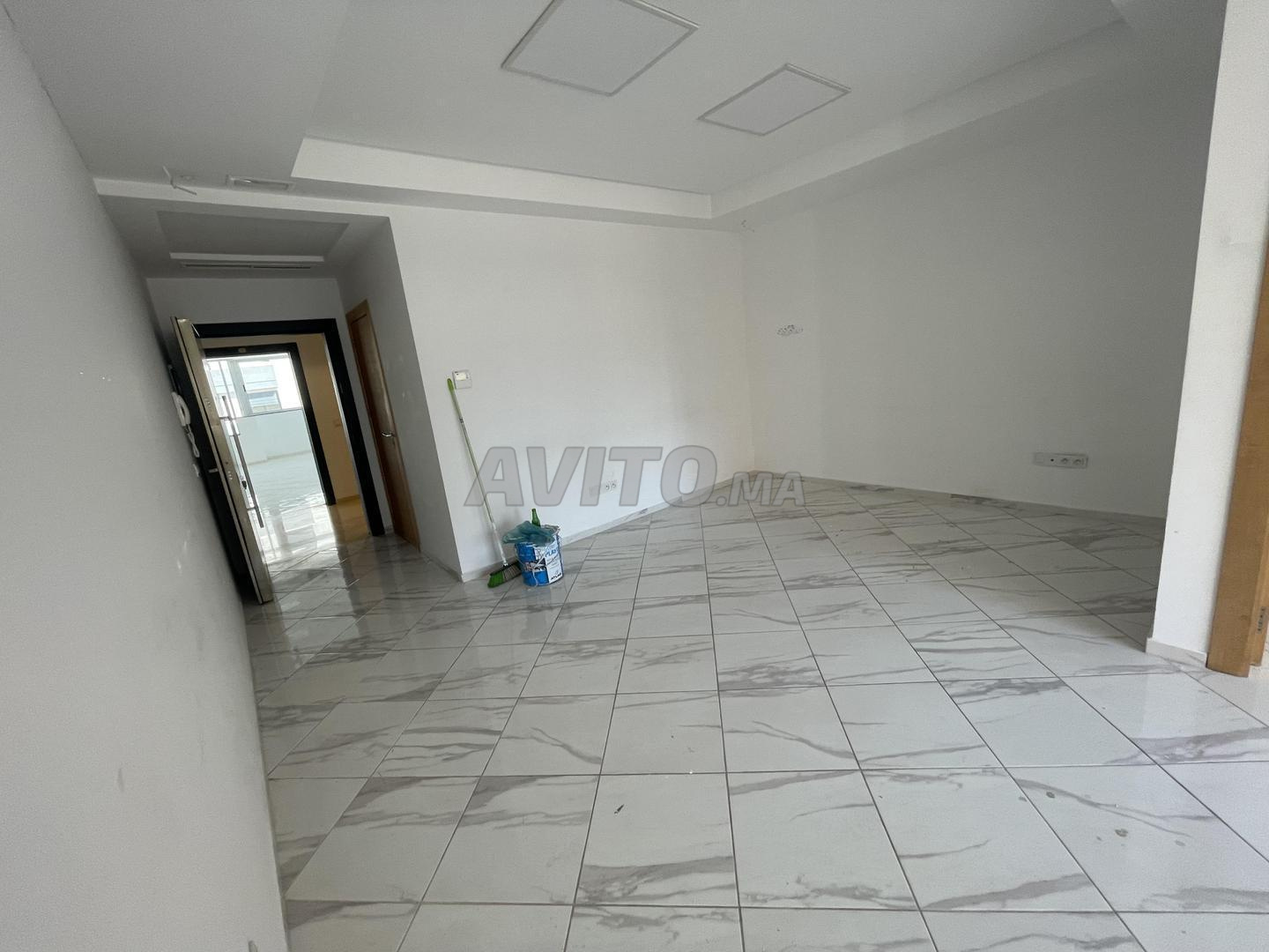 Bureaux 52 m² à louer à Tanger — Photo 8