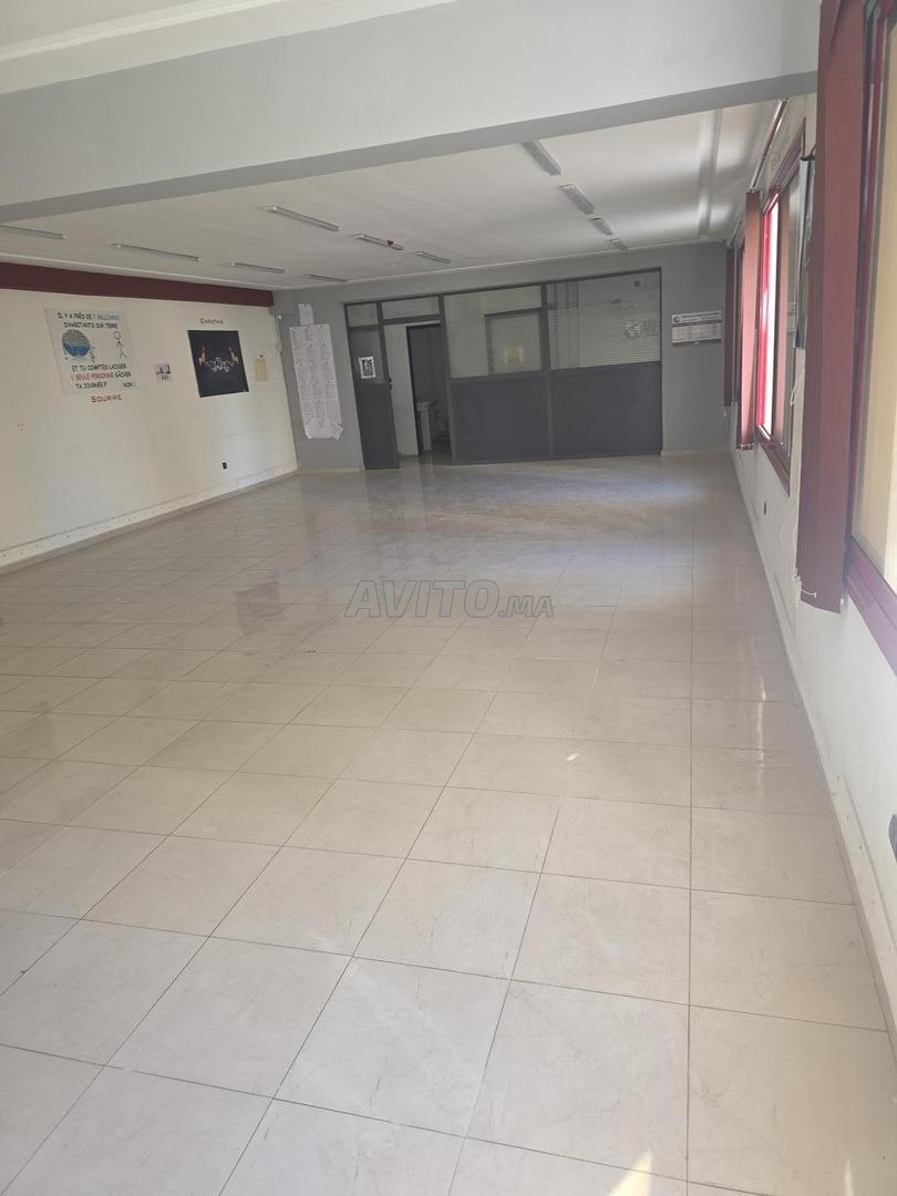 Bureau 98 m² à louer à Fès — Photo 5