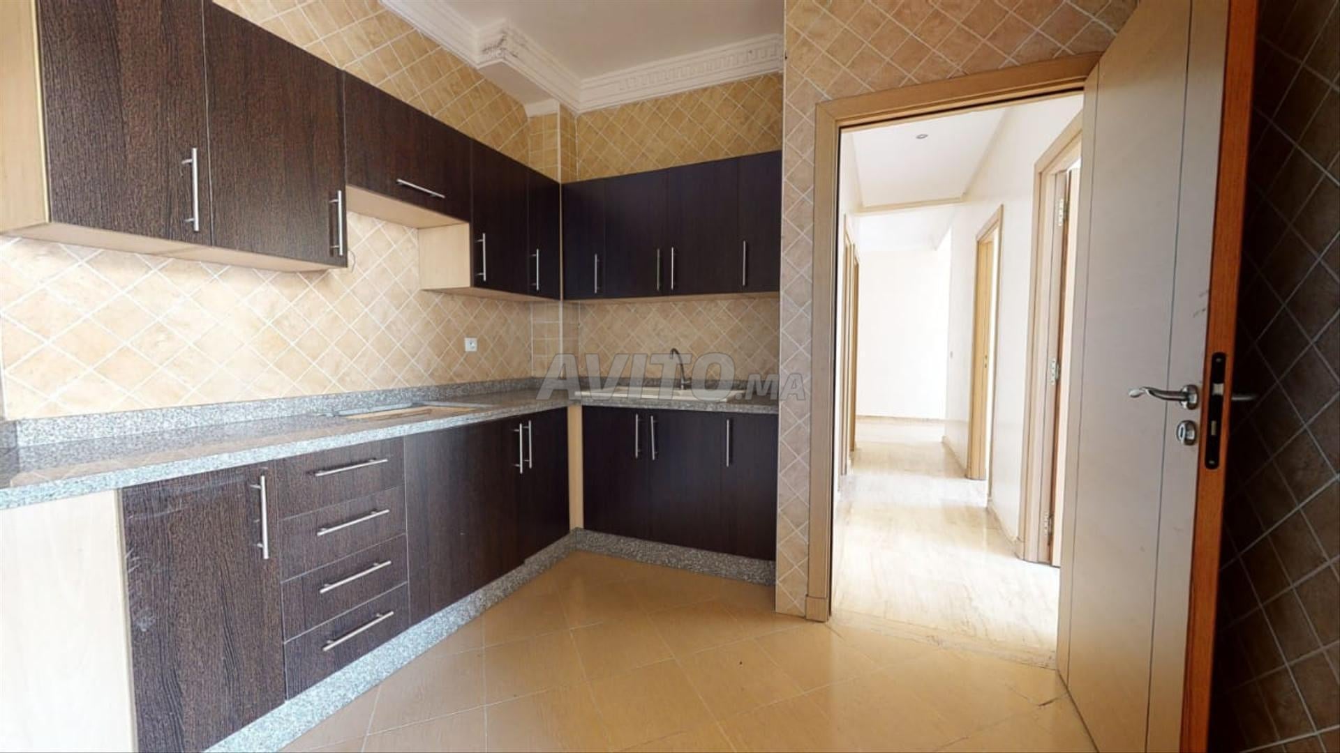 شقة 99 م² للبيع في الدار البيضاء سيدي معروف — Photo 11